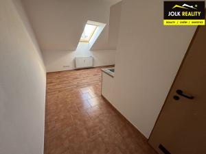 Pronájem bytu 1+kk, Opava, Nákladní, 24 m2