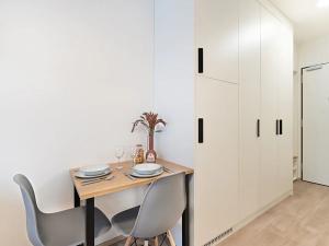 Pronájem bytu 1+kk, Praha - Smíchov, Mozartova, 20 m2