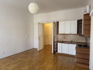 Prodej bytu 2+kk, Praha - Vinohrady, Záhřebská, 69 m2