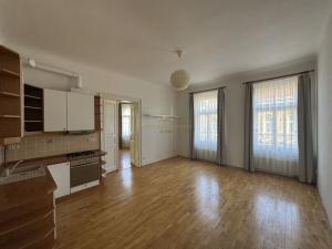 Prodej bytu 2+kk, Praha - Vinohrady, Záhřebská, 69 m2