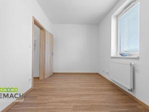 Pronájem bytu 2+kk, Náchod - Staré Město nad Metují, Bartoňova, 52 m2