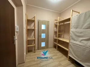 Pronájem bytu 1+1, Újezdeček, Pekařská, 40 m2