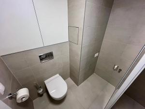 Pronájem bytu 1+kk, Praha - Hloubětín, Kolbenova, 30 m2