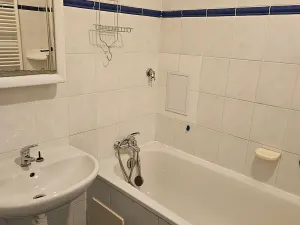 Pronájem bytu 2+kk, Praha - Dejvice, Zemědělská, 49 m2