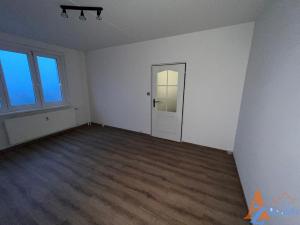 Pronájem bytu 2+kk, Chomutov, Školní pěšina, 40 m2