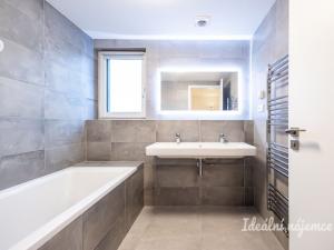 Pronájem bytu 4+kk, Horoušany, Kubišova, 120 m2