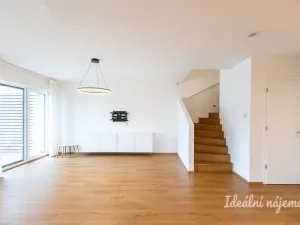 Pronájem bytu 4+kk, Horoušany, Kubišova, 120 m2