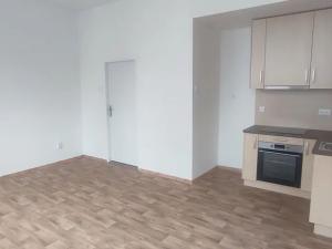 Pronájem bytu 1+kk, Ostrava, Průkopnická, 32 m2