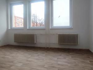 Pronájem bytu 1+kk, Ostrava, Průkopnická, 32 m2