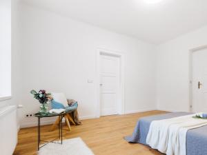 Prodej bytu 3+kk, Praha - Holešovice, Osadní, 94 m2