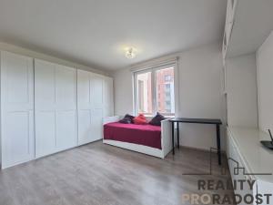 Pronájem bytu 2+kk, Praha - Čakovice, Bermanova, 58 m2