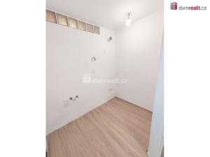 Pronájem bytu 1+kk, Praha - Michle, Vnější, 30 m2