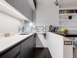 Prodej bytu 2+kk, Praha - Holešovice, U smaltovny, 73 m2