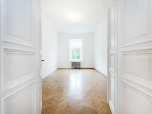 Pronájem bytu 2+kk, Hradec Králové, náměstí Svobody, 60 m2