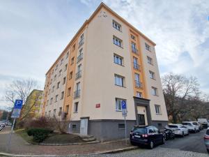 Pronájem bytu 2+kk, Praha - Strašnice, Krupská, 46 m2