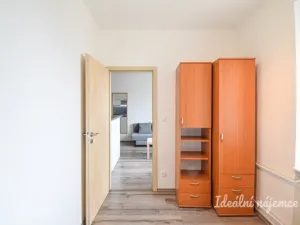 Pronájem bytu 2+kk, Brno, Renneská třída, 39 m2