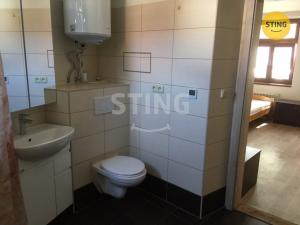 Pronájem bytu 1+1, Želeč, 40 m2