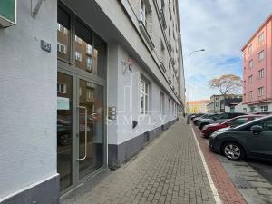 Prodej bytu 2+kk, Praha - Holešovice, Přístavní, 55 m2