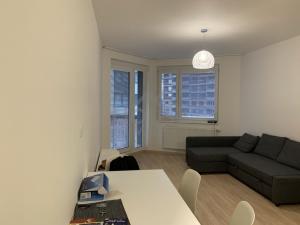 Prodej bytu 2+kk, Praha - Hlubočepy, Vítové, 51 m2