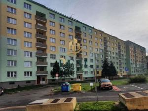 Pronájem bytu 1+1, Chomutov, Pod Břízami, 36 m2