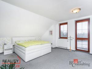 Prodej rodinného domu, Hradec Králové - Roudnička, Horní, 210 m2