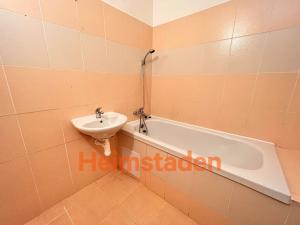 Pronájem bytu 2+1, Karviná - Nové Město, Fučíkova, 56 m2