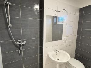 Pronájem bytu 2+kk, Chlumec nad Cidlinou, Mládežnická, 39 m2