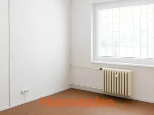 Pronájem obchodního prostoru, Orlová - Lutyně, Okružní, 33 m2