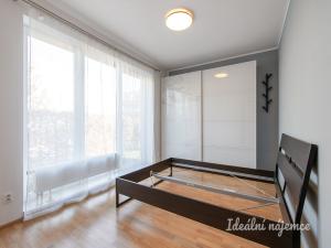 Pronájem bytu 2+kk, Praha - Uhříněves, Blšanecká, 58 m2