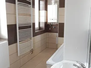 Pronájem bytu 2+1, Frýdek-Místek, Beskydská, 60 m2