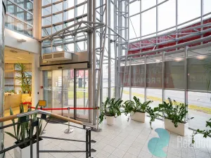 Pronájem kanceláře, České Budějovice, Pražská tř., 844 m2