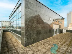 Pronájem kanceláře, České Budějovice, Pražská tř., 844 m2