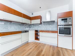 Prodej bytu 2+kk, Praha - Dolní Měcholupy, Kardausova, 63 m2