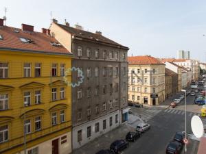 Pronájem bytu 2+1, Praha - Nusle, Čestmírova, 53 m2