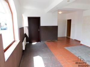 Pronájem obchodního prostoru, Hodonín, 30 m2