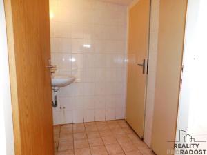 Pronájem obchodního prostoru, Hodonín, 30 m2