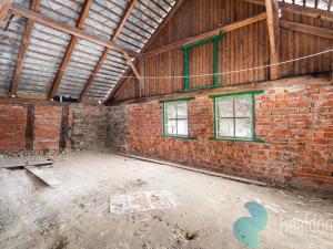 Prodej zemědělské usedlosti, Chroboly - Lučenice, 200 m2