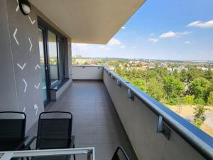 Pronájem bytu 4+kk, Praha - Štěrboholy, Kryšpínova, 104 m2