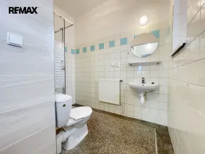 Pronájem kanceláře, Lety, 100 m2