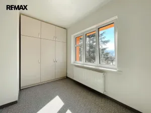Pronájem kanceláře, Lety, 100 m2