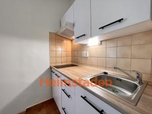 Pronájem bytu 1+kk, Karviná - Nové Město, Ruská, 22 m2