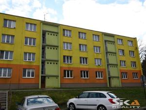 Prodej bytu 1+kk, Postoloprty, Jiráskovo náměstí, 20 m2