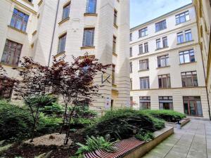 Pronájem obchodního prostoru, Praha - Nové Město, Spálená, 156 m2