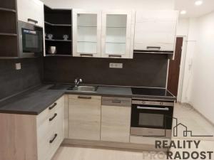 Pronájem bytu 2+kk, Krušovice, Na Brance, 38 m2