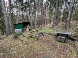 Dražba chaty, Pňovany, 40 m2