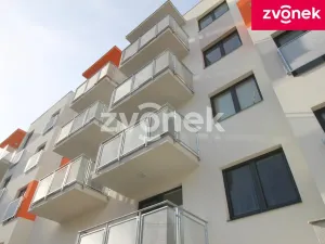 Pronájem bytu 2+kk, Zlín - Malenovice, třída Svobody, 64 m2