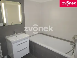Pronájem bytu 2+kk, Zlín - Malenovice, třída Svobody, 64 m2