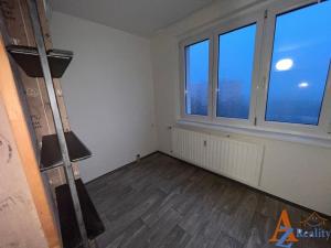 Pronájem bytu 2+kk, Chomutov, Školní pěšina, 40 m2