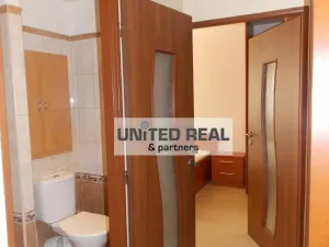 Pronájem bytu 2+1, Polabiny, Brožíkova, 58 m2