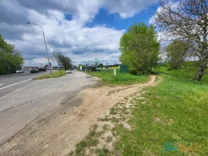 Prodej komerčního pozemku, Brno - Komárov, Hněvkovského, 2784 m2